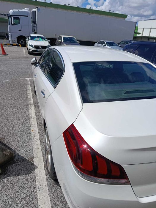Peugeot 508 Allure 2016 Branco 104mil km
