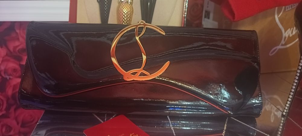 Torebka christian Louboutin kopertówka