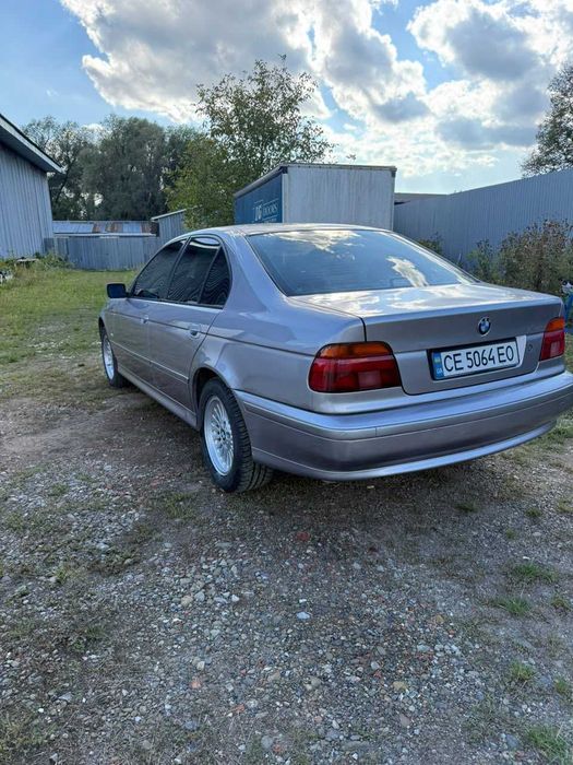 Продам BMW E39 2.8  1998 року
