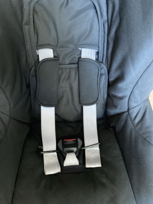 Автокрісло Britax First Class Plus