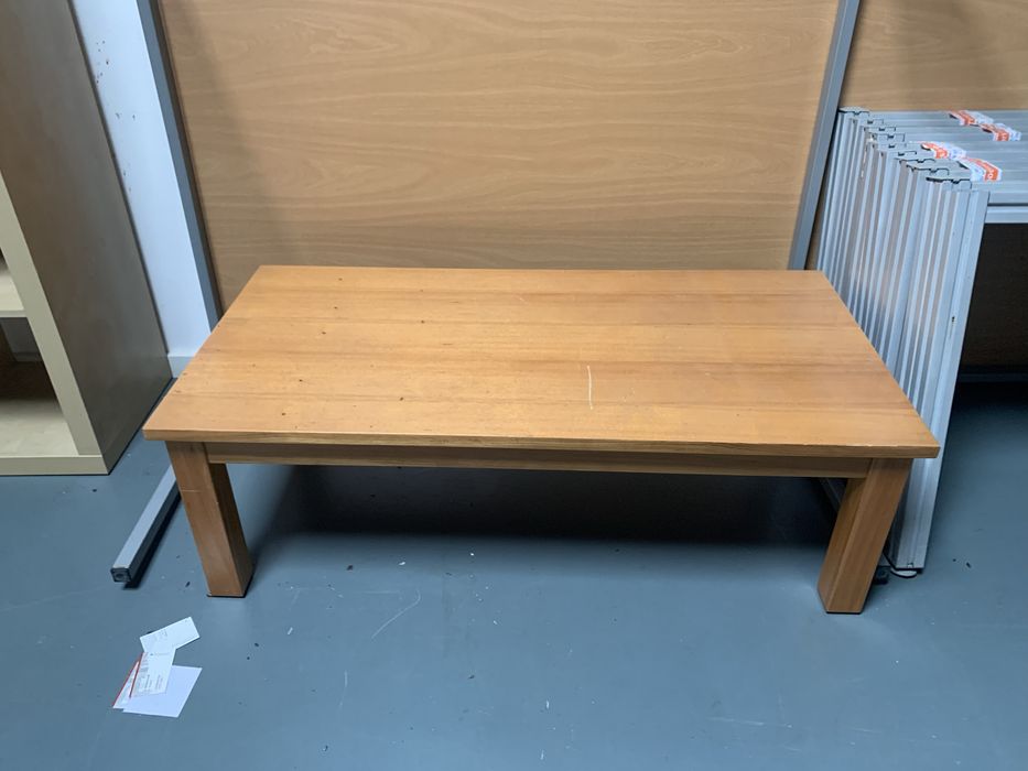 Mesa baixa madeira