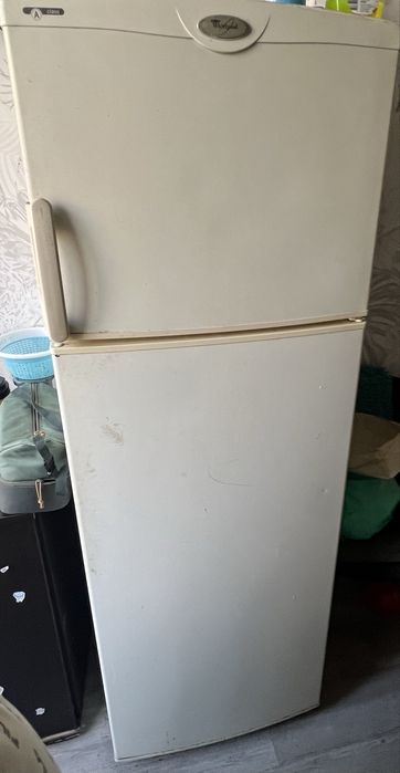 Maquina lavar roupa kunft+frigorifico whirlpool