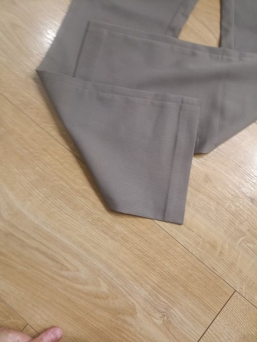 Spodnie damskie eleganckie Cubus 38