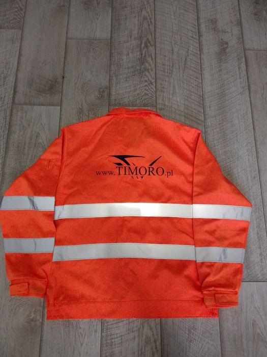 Продам новую куртку морскую,рабочую.Размер L.