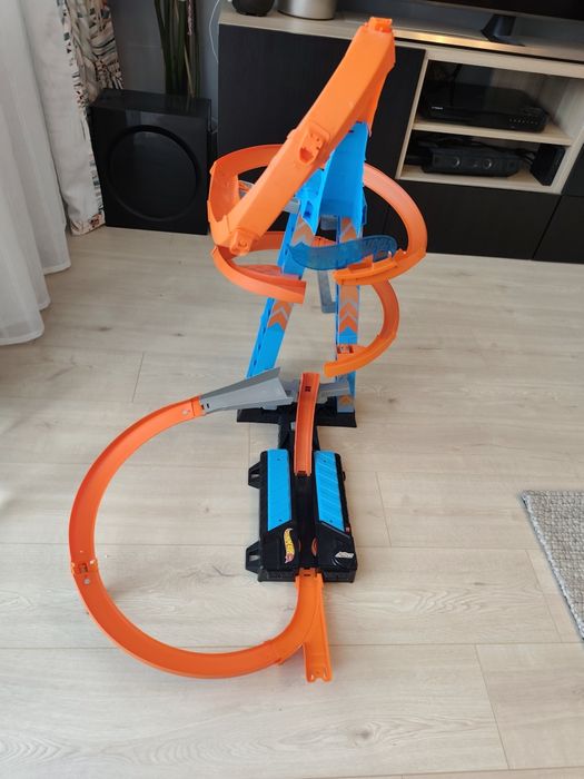 HOT WHEELS Wieża Podniebne Kraksy 80cm.