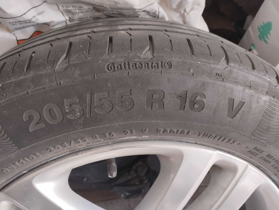 Jante e pneu Volkswagen golf 205/55 R 16 V