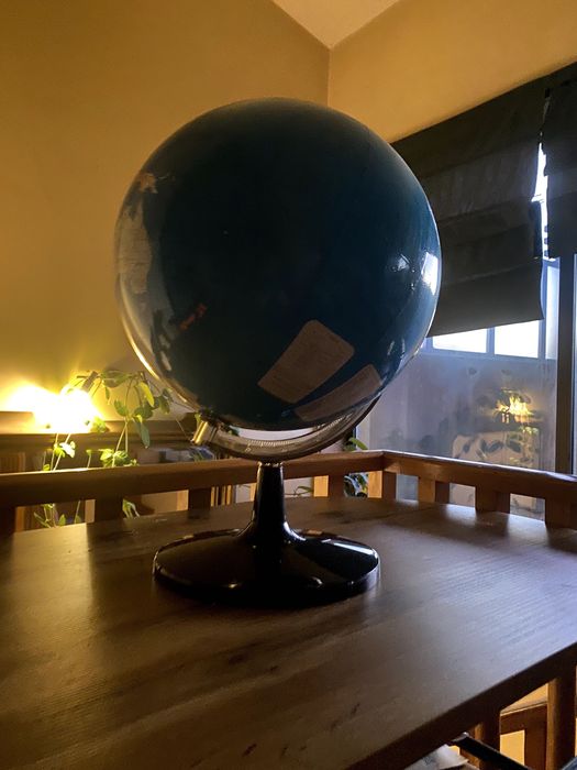 Globo- em excelente estado