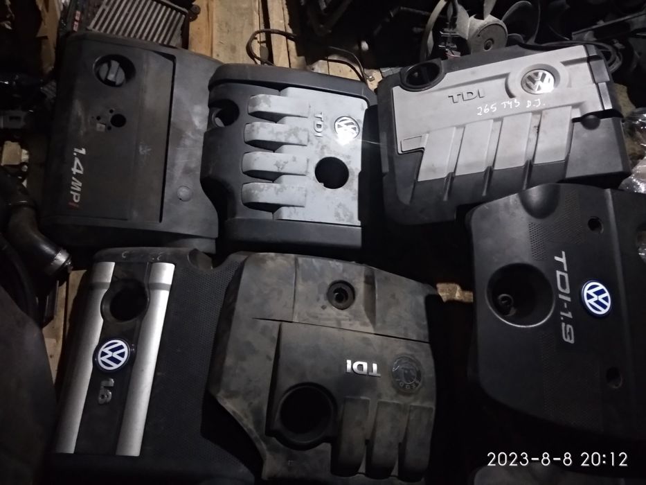 Декоративна кришка Volkswagen Passat Skoda Golf Bora Fabia