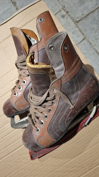 Łyżwy hokejówki Polsport  roz.25 roz. 40/41