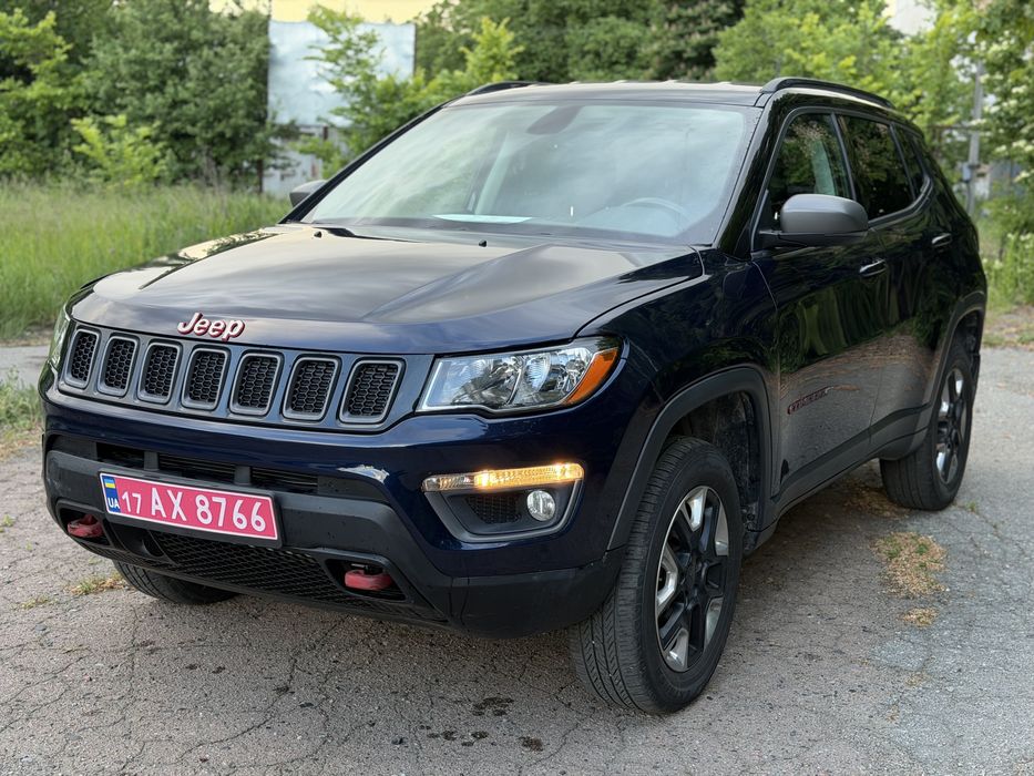 Продам Jeep Compass Trailhawk