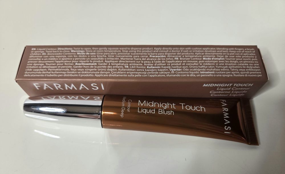 Medium Deep Średnio Ciemny Konturowanie Twarzy Midnight Touch