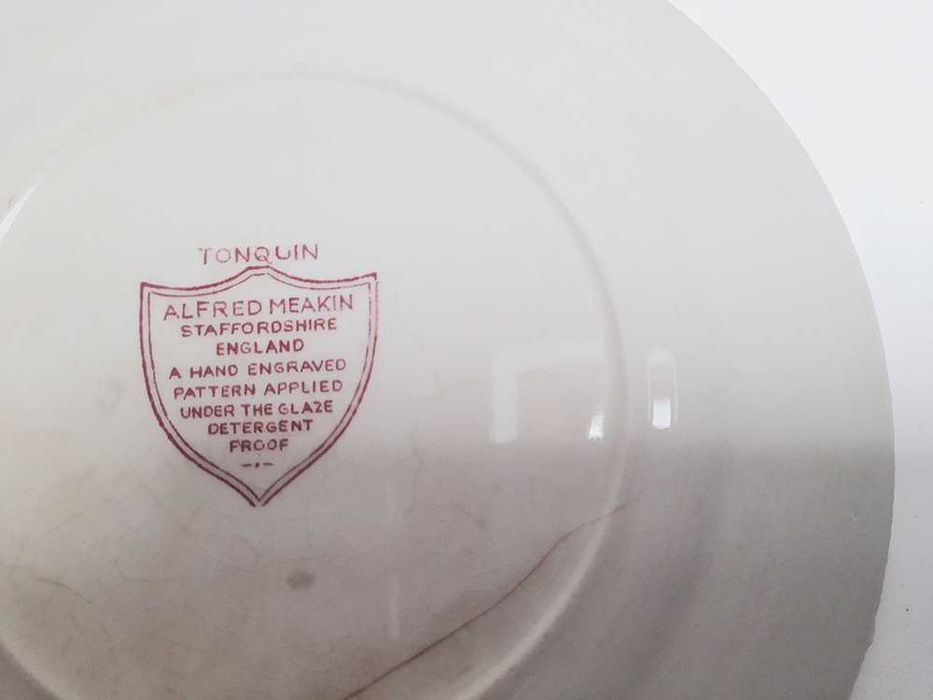 Antigo Prato Inglês Tonquin Desenho Gravado à mão Alfred Meakin