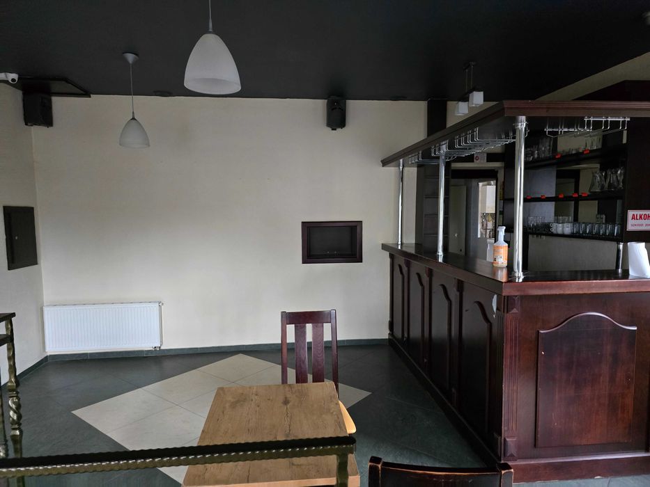 Wynajmę budynek  parterowy bliźniaczy 110m2 działka 220m2 ogrodzony.