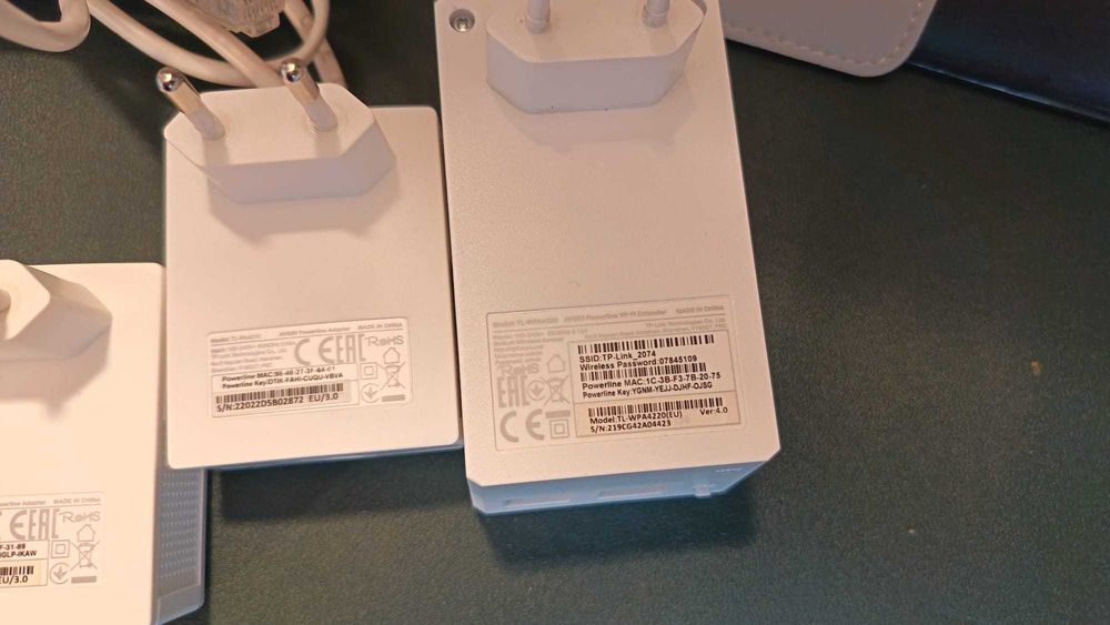TP-Link - 3 AV 600 Powerline + Extender WiFi