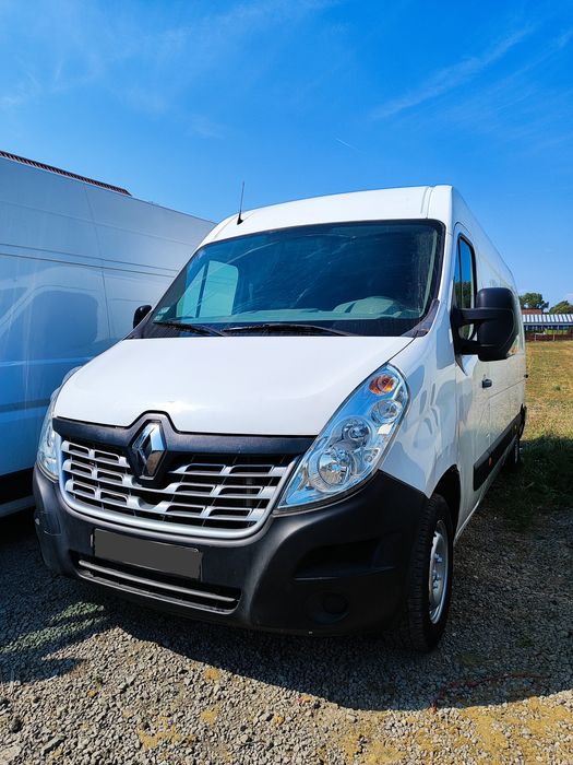 Wynajem wypożyczalnia busów dostawcze blaszanka