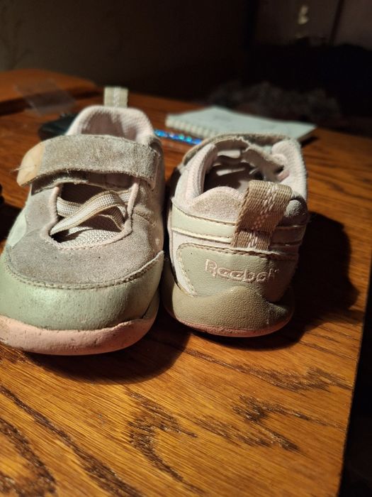 Кроссовки Reebok детские, широкие