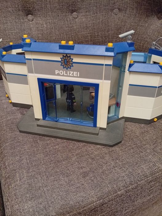 Поліцейська станція Playmobil