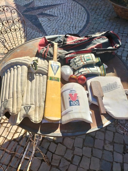 Set equipamente jogo de criquète