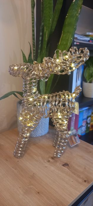 Nowy renifer led Boże Narodzenie