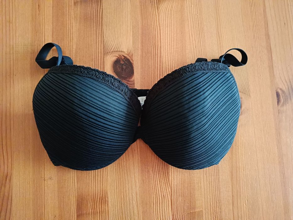 Zestaw trzech biustonoszy Cubus 75D