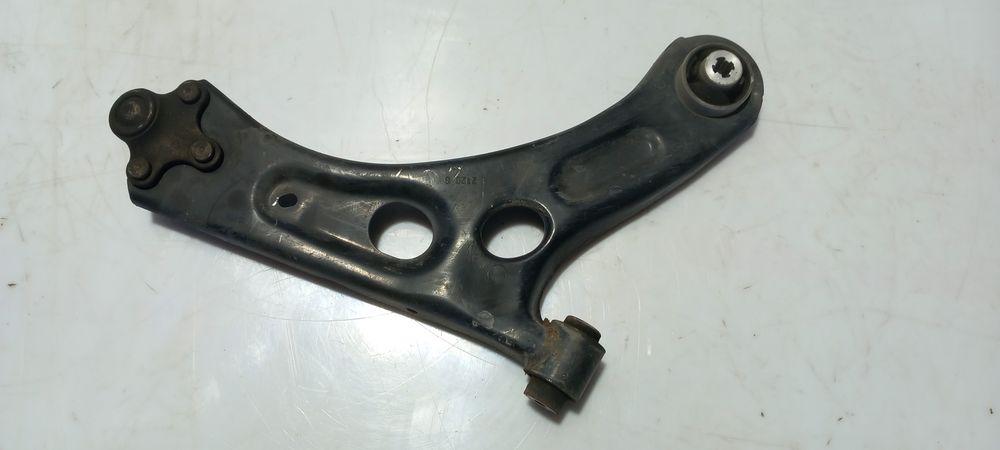 Braço de suspensão frente esquerdo PEUGEOT 208 II