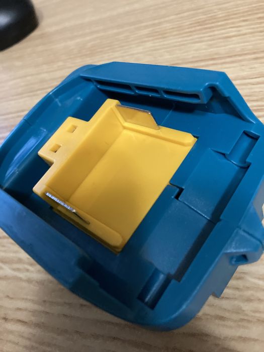 Conversor Adapatador carregamento carregador USB ADP05 bateria Makita