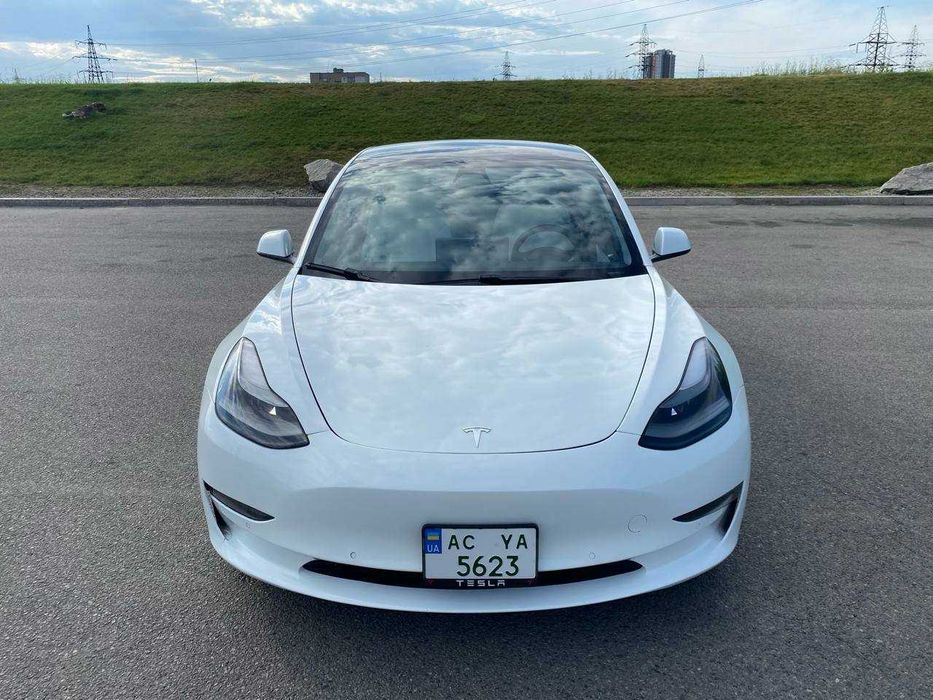 Tesla Model 3 Performance 2021