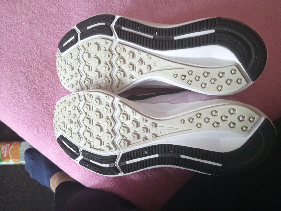 Nike Downshifter 8 Pink Running 5 5 M 1 400 Olx