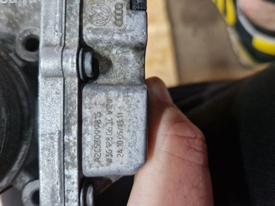 Przepustnica VW Touareg 3.0 TDI