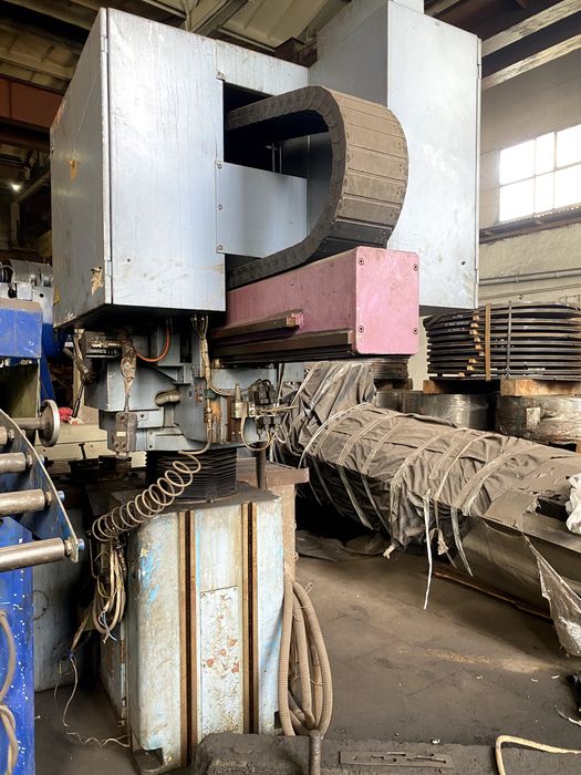 Станок радіально-свердлильний з ЧПУ "Danumerik-340"