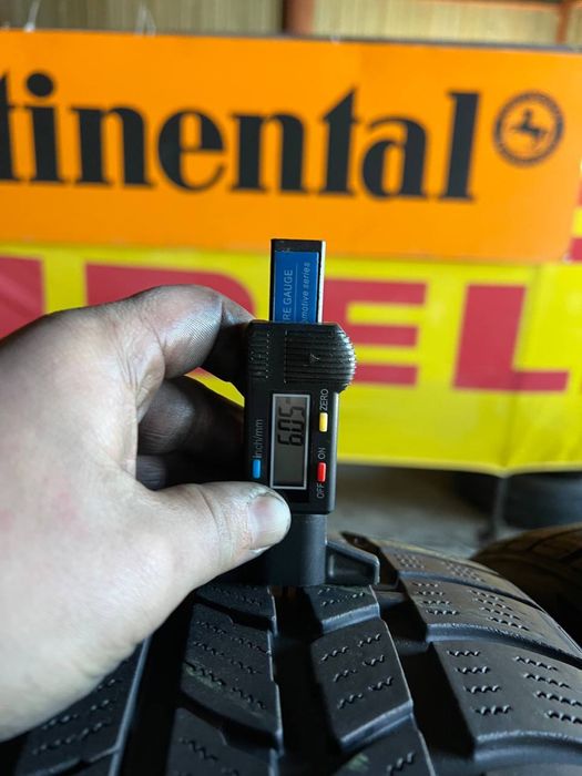 Шини 235/40 r18 95V Nexen зима 4шт 2023рік  (1448)