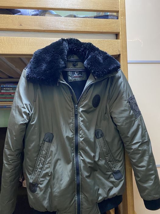Курточка зимняя