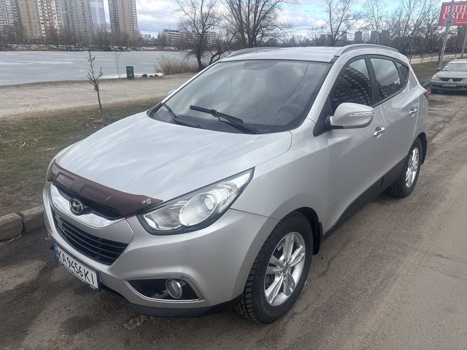 HYUNDAI IX35 ідеальний стан