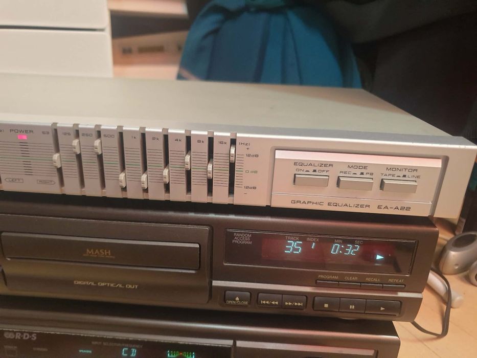 Akai ea a22 korektor graficzny