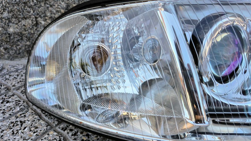 AUDI A4 B5(8D)-ÓTICA/FAROL ORIGINAL VALEO RIGOROSAMENTE NOVO*