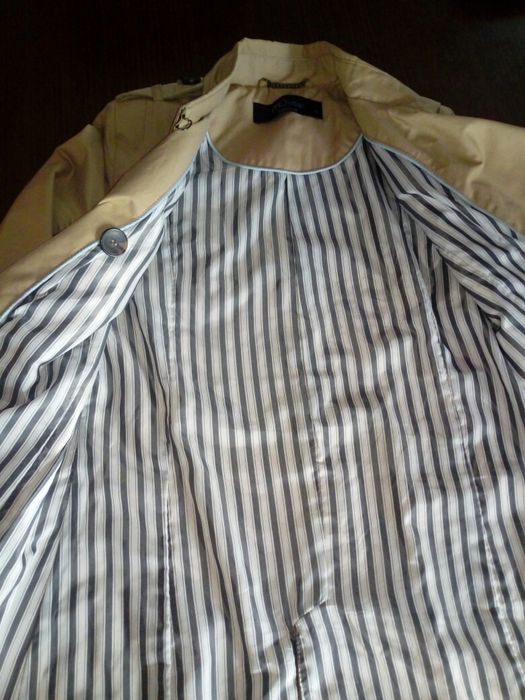 Casaco/gabardine curta camel, S bom estado