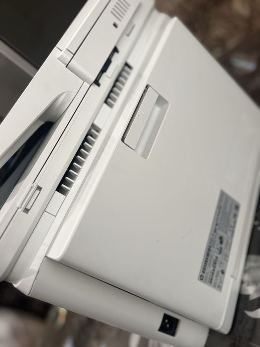 Продам принтер HP працює все класно