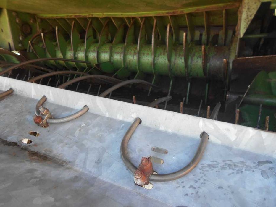 Enfardadeira Krone Vario Pack 1800