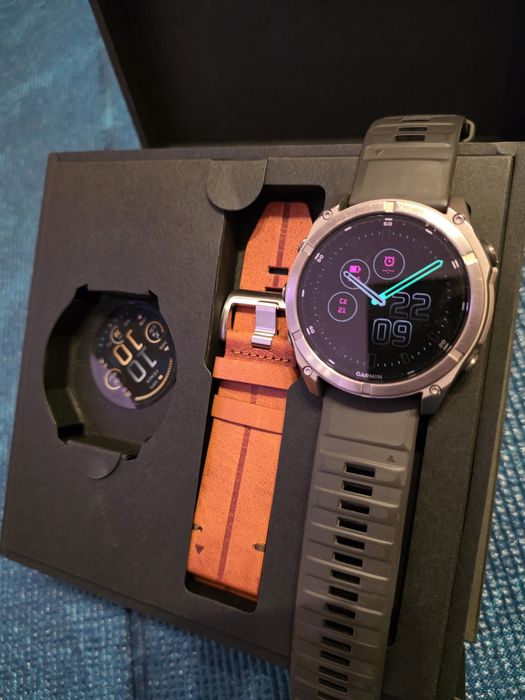 Garmin Fenix 8 51 mm tytan  Kruk
