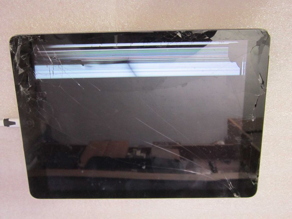 Tablet Ipad A1475 Zbity ekran 9,7 Apple iPad Air