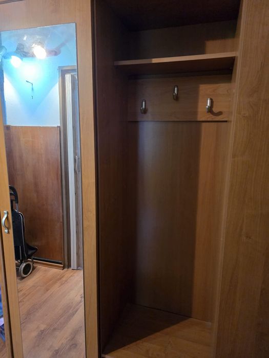 Szafa do przedpokoju