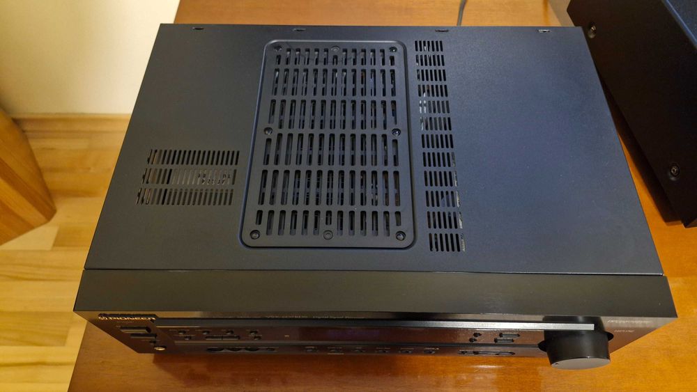 Pioneer VSX 607 RDS Amplituner z inteligentnym pilotem