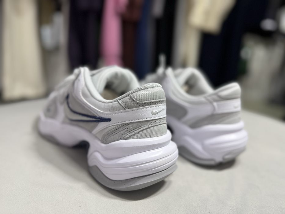 Кросівки Nike AL8