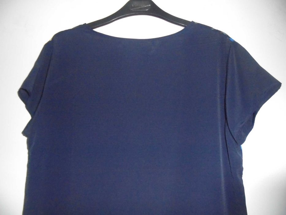 t-shirt de senhora muito linda as flores