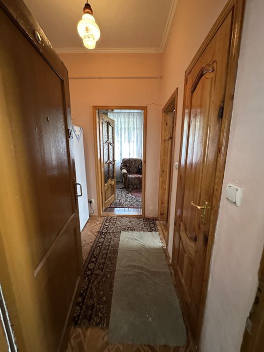 Продам 3-кімнатну квартиру в центрі Кам’янки-Бузько