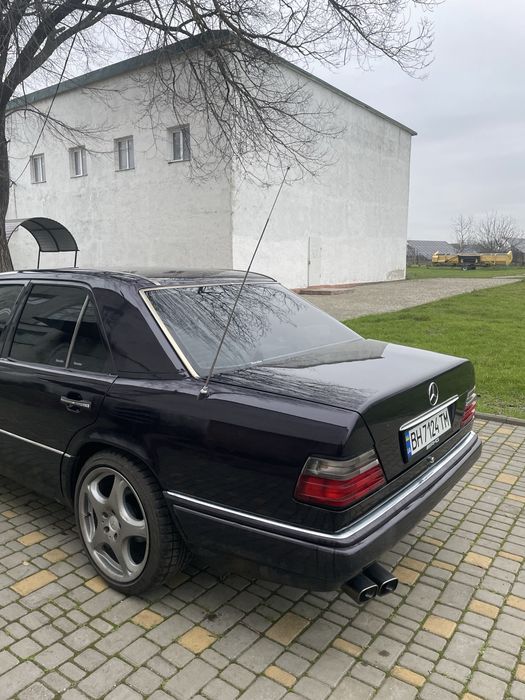 Продам Mersedes E-Class w124