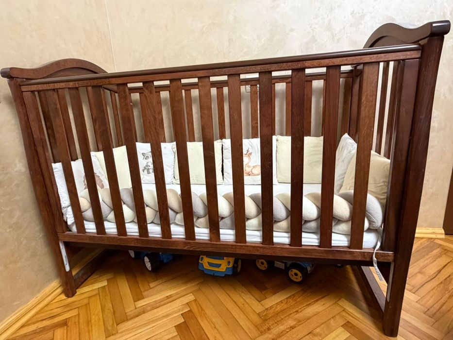 Дитяче ліжко з маятником ВЕРЕС ЛДЗ, стан нового!!!