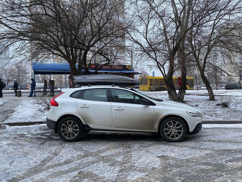 Поперечины XC60 XC70 XC90 V40 V50 V60 VOLVO рейлинги Thule багажник