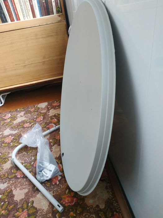 Спутниковая антенна тарелка