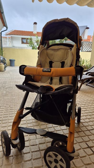 Carrinho de bebé